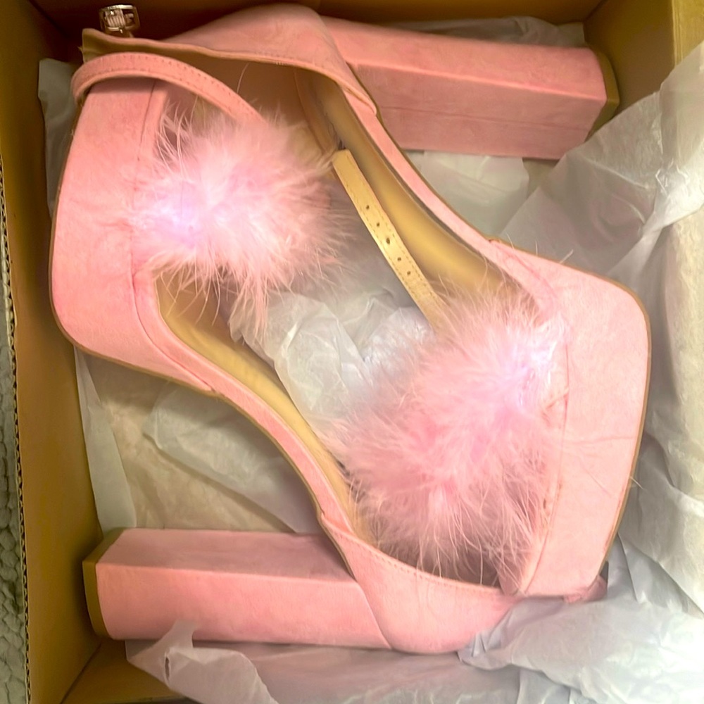 Pink heels